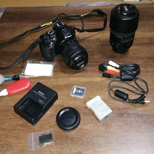 Nikon D5300 ダブルズームキット BLACK　美品