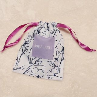 ロイヤルパーティー(ROYAL PARTY)の𓊆 新品 ROYAL PARTY 巾着ポーチ 𓊇 (ポーチ)