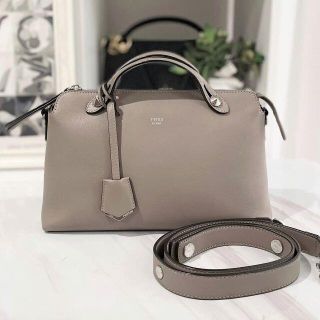 FENDI バイザウェイ グレージュ-