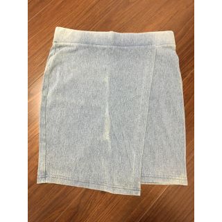 フォーエバートゥエンティーワン(FOREVER 21)の新品 未使用 デニム ストレッチ素材  フォーエバー21(デニム/ジーンズ)