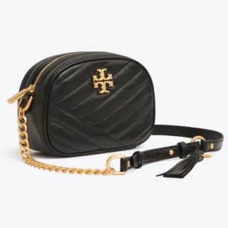 トリーバーチ(Tory Burch)の新品　トリーバーチ　KIRA CHEVRON SMALL CAMERA BAG(ショルダーバッグ)