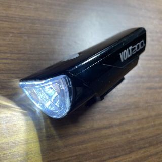 キャットアイ(CATEYE)のCateye LED充電式ヘッドライト VOLT200 HL-EL151(パーツ)