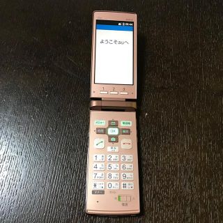 キョウセラ(京セラ)のかんたん携帯　KYF32(携帯電話本体)