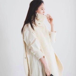 マルタンマルジェラ(Maison Martin Margiela)のMaison Eureka ベスト(IVORY)(ニット/セーター)