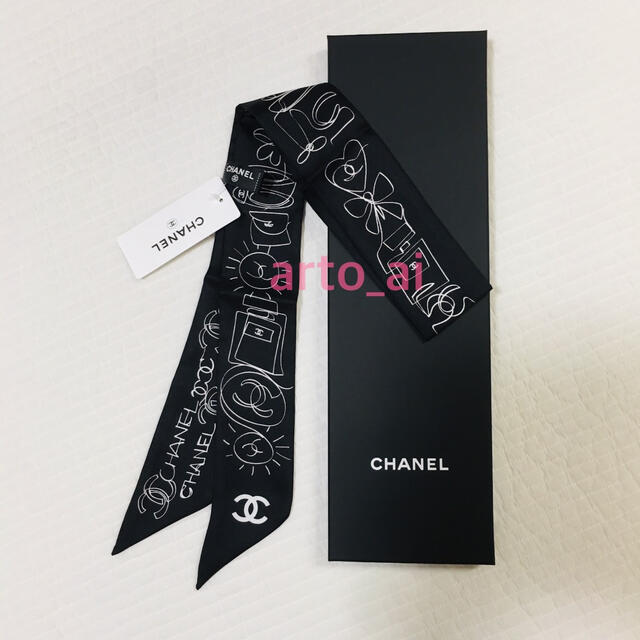 CHANEL(シャネル)のCHANEL　2022新作ヘアバンド　ツイリー黒 レディースのファッション小物(バンダナ/スカーフ)の商品写真