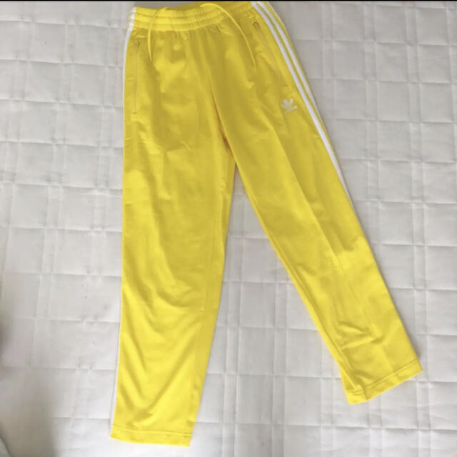 adidas パウリーナルッソ トラックパンツ イエロー ナイロンジャージ S-