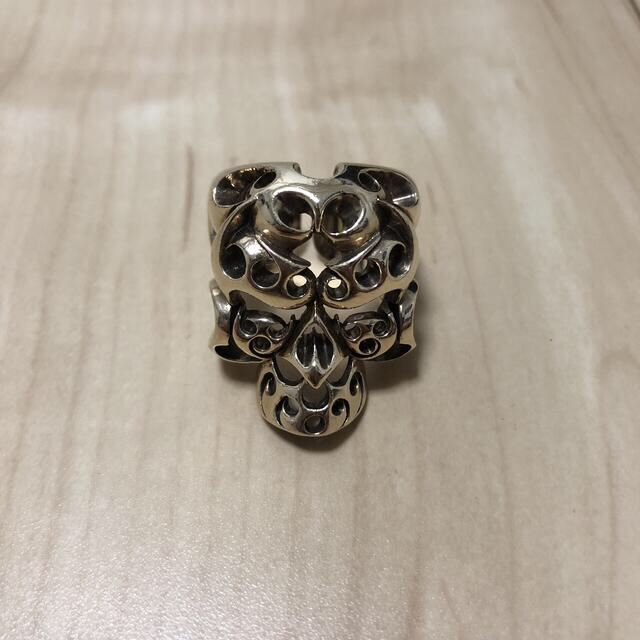 TENDERLOIN(テンダーロイン)の※本日限定※TENDERLOIN SKULL RING GOLD 8K ボルネオ メンズのアクセサリー(リング(指輪))の商品写真