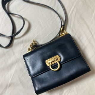 フェラガモ(Ferragamo)の専用　早苗様　Ferragamo ガンチーニ ミニショルダーバッグ ポシェット (ショルダーバッグ)