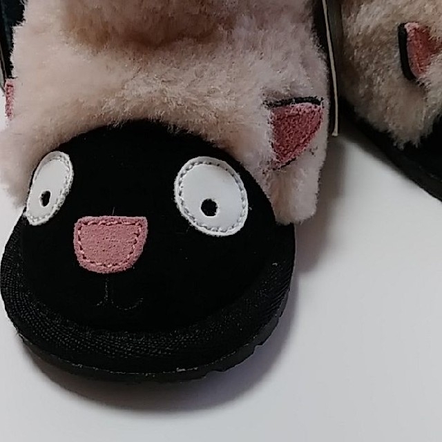 EMU(エミュー)のEMU エミュー　ひつじモチーフ　ブーツ キッズ/ベビー/マタニティのベビー靴/シューズ(~14cm)(ブーツ)の商品写真