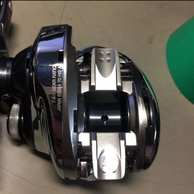 SHIMANO(シマノ)の【美品】シマノ 19アンタレス　HG　右　RH⑦ スポーツ/アウトドアのフィッシング(リール)の商品写真