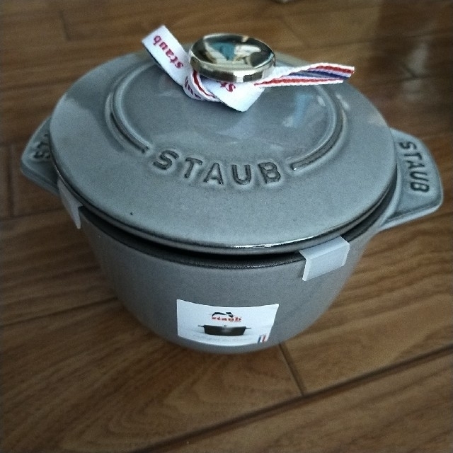 STAUB(ストウブ)の0ぱんだ0様専用 インテリア/住まい/日用品のキッチン/食器(鍋/フライパン)の商品写真