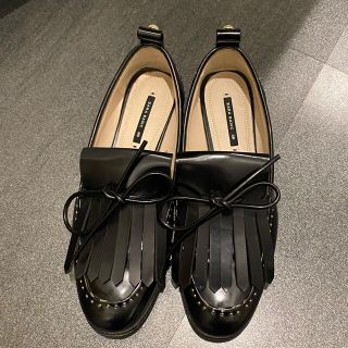 ザラ(ZARA)のZARA ローファー　靴(ローファー/革靴)