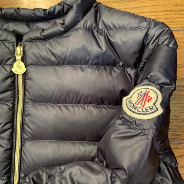 MONCLER(モンクレール)のモンクレール　キッズライトダウン キッズ/ベビー/マタニティのキッズ服女の子用(90cm~)(ジャケット/上着)の商品写真