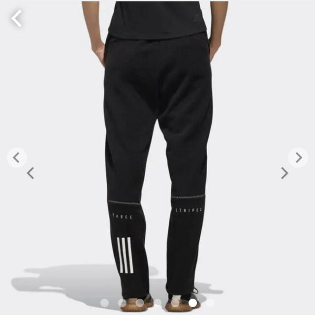 adidas(アディダス)のadidas レディース　ジャージ　パンツ　ズボン　フリース　黒　秋　冬 レディースのパンツ(カジュアルパンツ)の商品写真