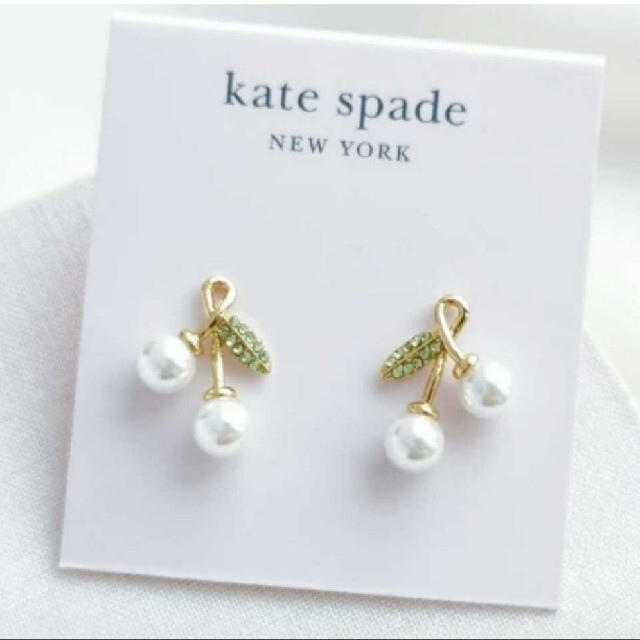 kate spade new york(ケイトスペードニューヨーク)のはる様専用 【新品】kate spade ケイトスペード ２点 レディースのアクセサリー(ピアス)の商品写真