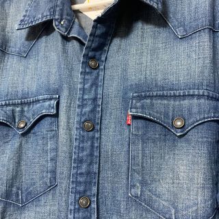 Levi's - リーバイス デニムシャツ ブルーウォッシュ スナップボタン M
