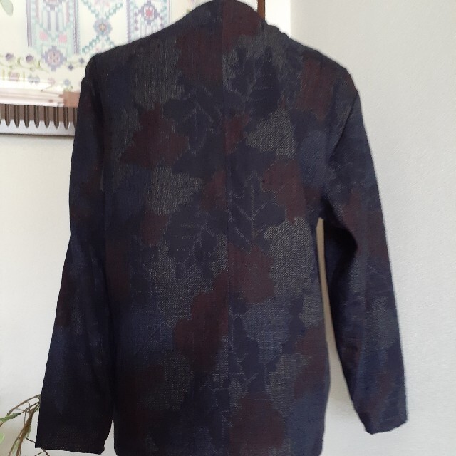 ★　着物リメイク　舞葉文の紬　正絹　単衣　ジャケットです！！　★