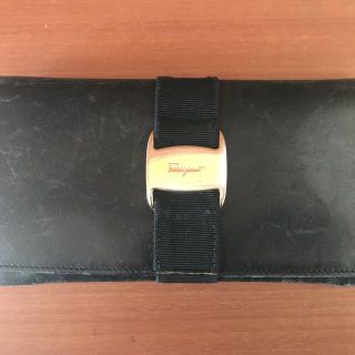 サルヴァトーレフェラガモ(Salvatore Ferragamo)のフェラガモ　財布　黒(財布)