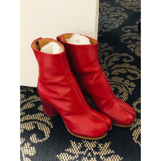 Maison Martin Margiela(マルタンマルジェラ)のMaison Margiela 足袋ブーツ　タビブーツ/美品/37/貴重 レディースの靴/シューズ(ブーツ)の商品写真