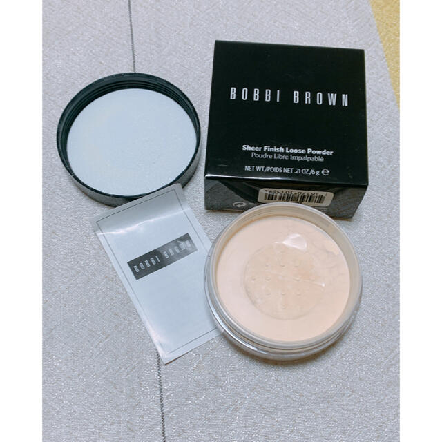 BOBBI BROWN(ボビイブラウン)のボビィブラウン ローラメルシエ  ルース パウダー　パウダー　フェイスパウダー コスメ/美容のベースメイク/化粧品(フェイスパウダー)の商品写真