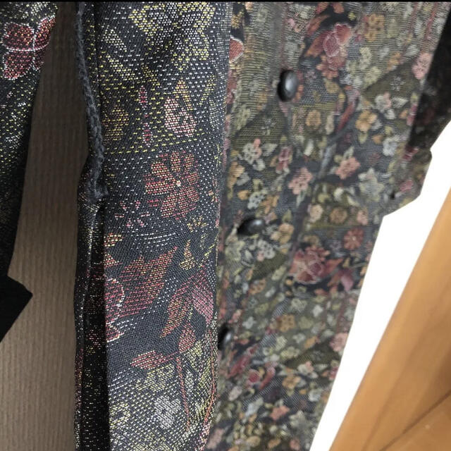 着物リメイク　ミモレ丈ロング丈コート　L〜LL レディースのジャケット/アウター(ロングコート)の商品写真