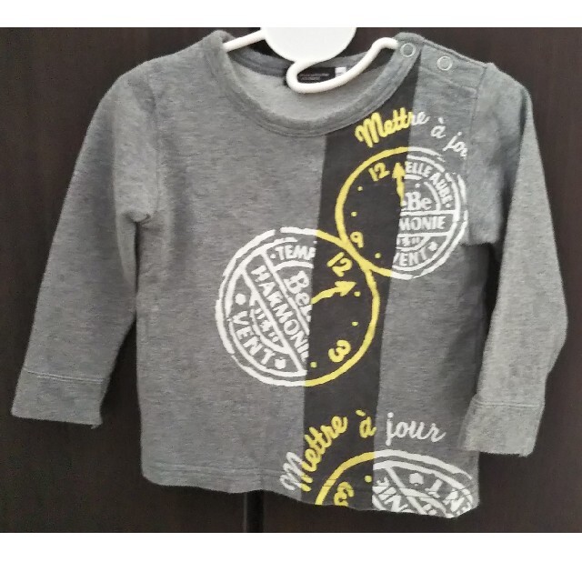 BeBe(ベベ)のべべ カットソー 90cm キッズ/ベビー/マタニティのキッズ服男の子用(90cm~)(Tシャツ/カットソー)の商品写真