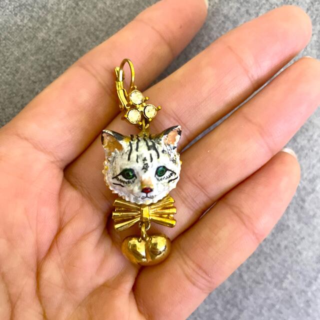 DOLCE&GABBANA(ドルチェアンドガッバーナ)の美品❤︎Dolce&Gabbana猫ちゃん🐈ピアス レディースのアクセサリー(ピアス)の商品写真