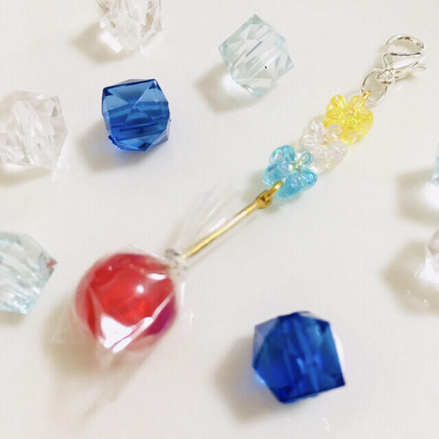 りんご飴 1こ マスクチャーム ミニチュア フェイクスイーツ ハンドメイド 1