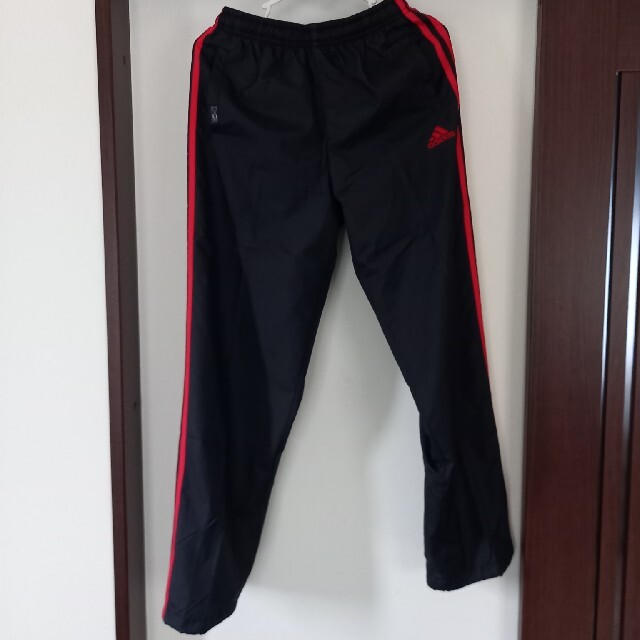 adidas(アディダス)のadidas スリーラインパンツ 160cm キッズ/ベビー/マタニティのキッズ服男の子用(90cm~)(パンツ/スパッツ)の商品写真