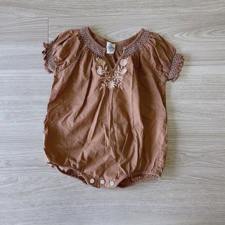 キャラメルベビー&チャイルド(Caramel baby&child )のapolina アポリナ　刺繍ロンパース(ロンパース)