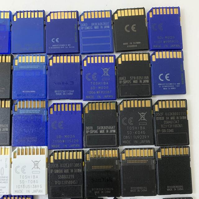 SDカード50枚+microSD12枚　計62枚1〜64GB USEDジャンク品