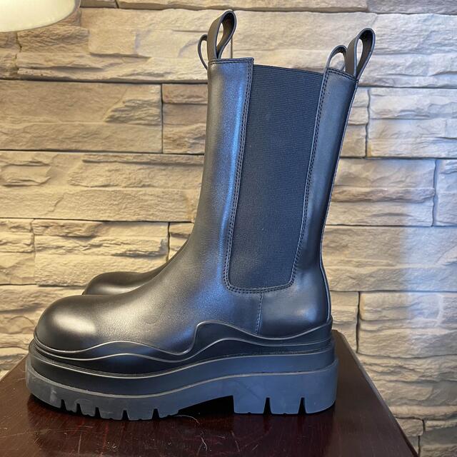 訳あり試着BOTTEGA VENETA ボッテガヴェネタ タイヤブーツ 37 - www