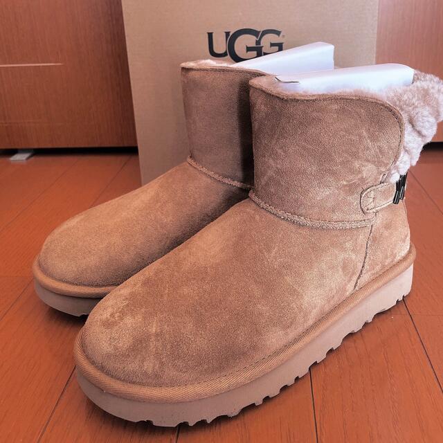 ぽんた様専用UGG ムートンスタッズブーツ　アグブーツ新品未使用品