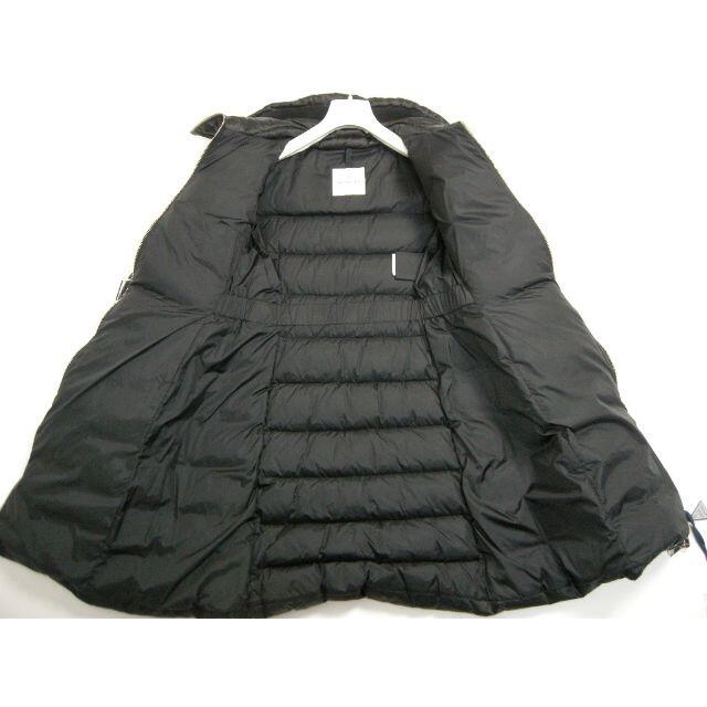 MONCLER(モンクレール)のサイズ3■モンクレール■BERGERONETTE■新品■ベルト付きダウンコート レディースのジャケット/アウター(ダウンコート)の商品写真