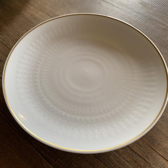Rosenthal(ローゼンタール)のローゼンタール クラシックローズ 平皿5枚 プレート 白皿 ROSENTHAL インテリア/住まい/日用品のキッチン/食器(食器)の商品写真