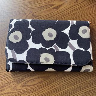 マリメッコ(marimekko)のマリメッコ ハンドメイド 母子手帳ケース 診察券ケース パスポートケース(母子手帳ケース)