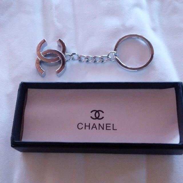 CHANEL(シャネル)のシャネル　トートバッグ　アクセサリー レディースのバッグ(その他)の商品写真