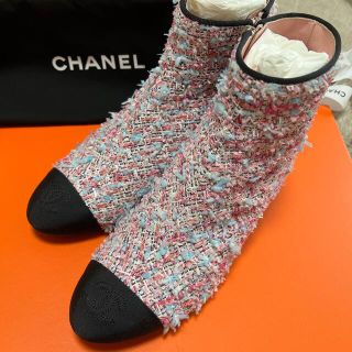 シャネル(CHANEL)のCHANELショートブーツ(ブーツ)