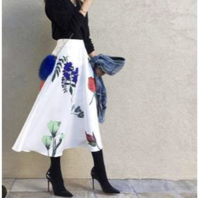 美品!Ameri VINTAGE AMANDA アマンダフレアスカート白 レディース
