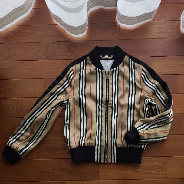 BURBERRY   BURBERRY CHILDREN バーバリーチルドレン ブルゾンの通販