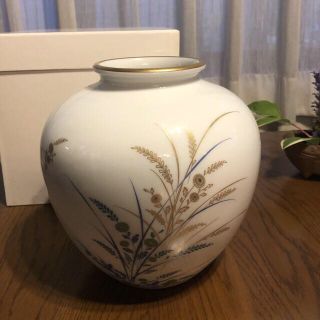 ノリタケ(Noritake)のノリタケ　金彩花草　花瓶　花器　フラワーベース(花瓶)