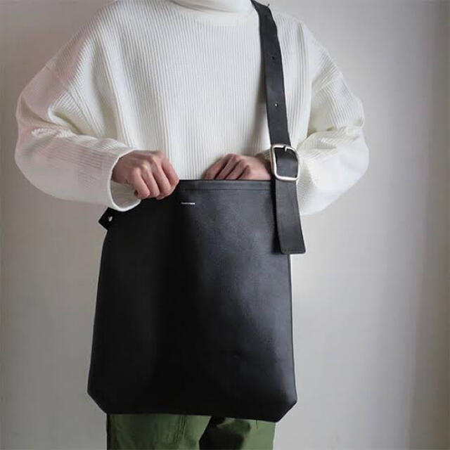 極美品 エンダースキーマ  ONE SIDE BELT BAG