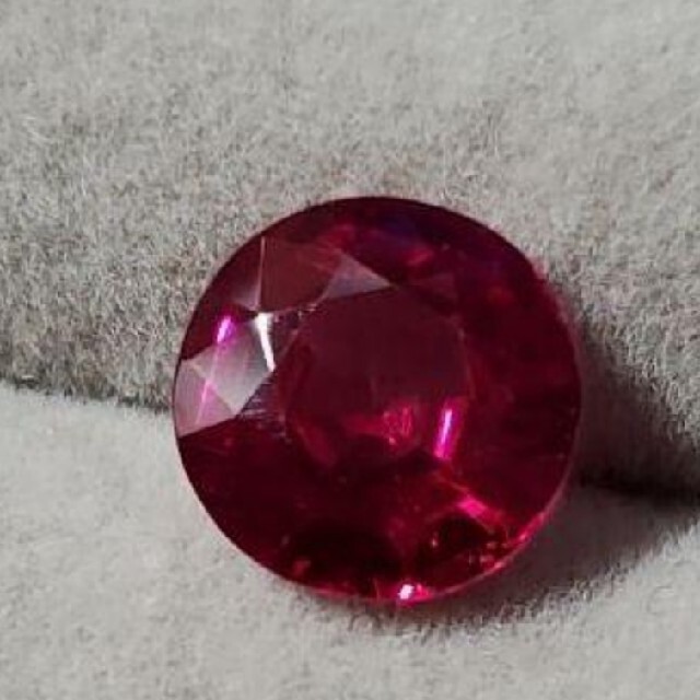 ルビー ラウンドルース 3ct 1415