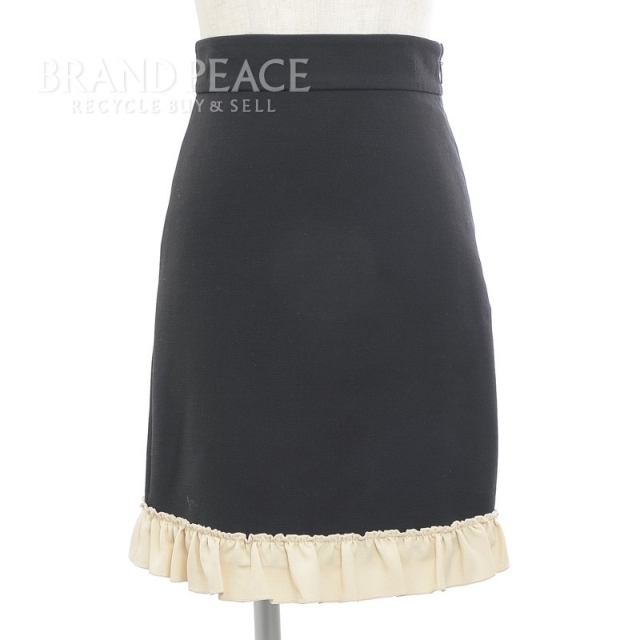 Gucci(グッチ)のグッチ フリルスカート ブラック/ホワイト シルク 453896 サイズ36 レディースのスカート(ひざ丈スカート)の商品写真