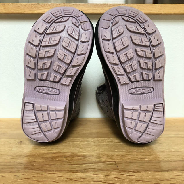 KEEN(キーン)の【keen】スノーブーツ キッズ/ベビー/マタニティのキッズ靴/シューズ(15cm~)(ブーツ)の商品写真