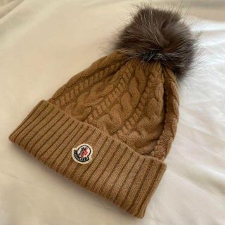 MONCLER - Moncler ニット帽 ポンポン付 キャメルの通販|ラクマ