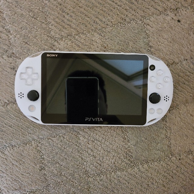 PSVITA PCH-2000 グレシャーホワイト 1