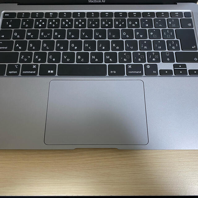 Mac (Apple)(マック)のMacBook Air (Retinaディスプレイ,スペースグレイ M1 スマホ/家電/カメラのPC/タブレット(ノートPC)の商品写真