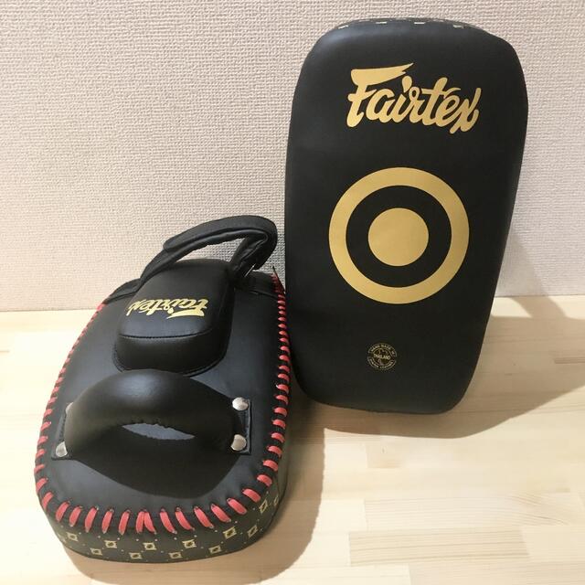 新品】fairtex キックミット KPLC6 Black/Gord 新品】fairtex キックミット KPLC6 Black/Gord