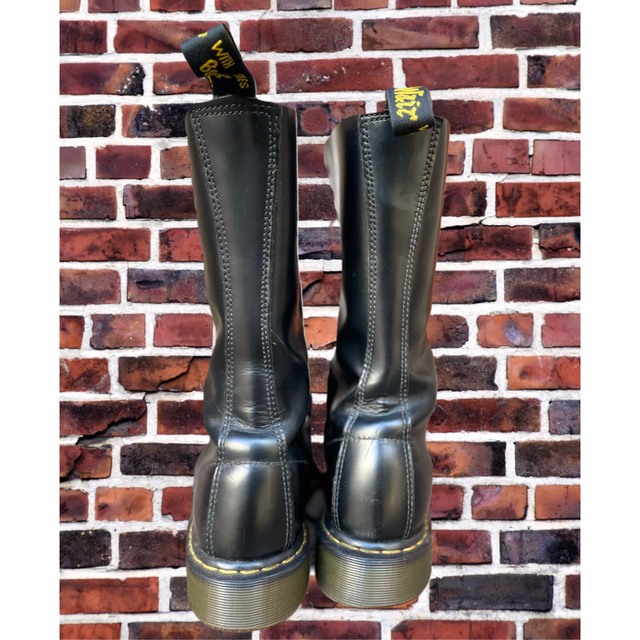 Dr.Martens(ドクターマーチン)の【正規品・中古Dr.Martens】●14ホールブーツ●【25～25.5cm】 レディースの靴/シューズ(ブーツ)の商品写真